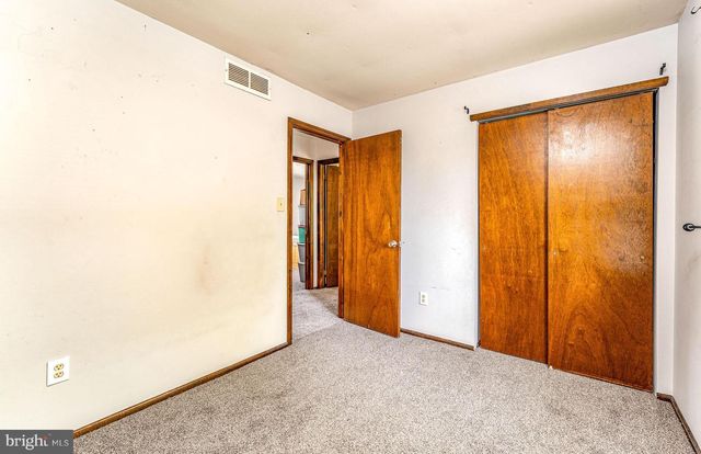 30 HAWTHORNE ROAD, Sicklerville, NJ 08081