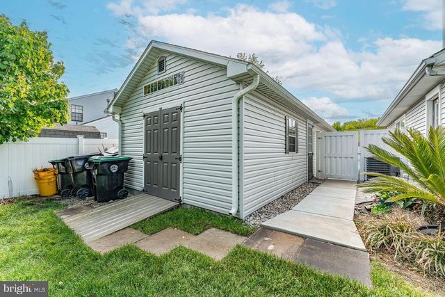 30 HAWTHORNE ROAD, Sicklerville, NJ 08081