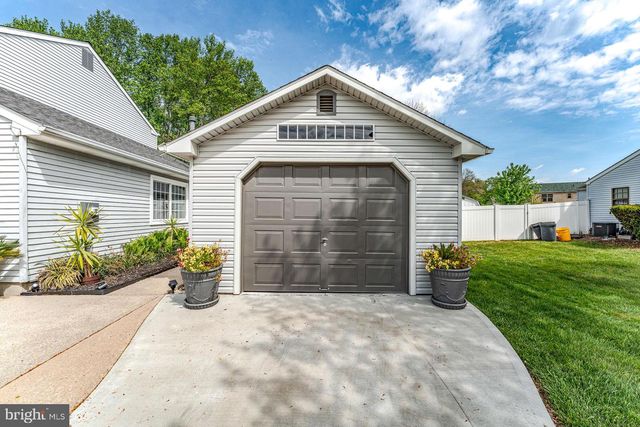 30 HAWTHORNE ROAD, Sicklerville, NJ 08081
