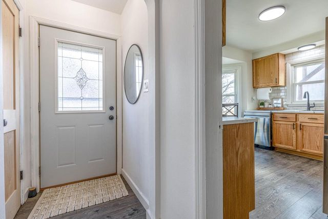 5516 37th AVENUE, Kenosha, WI 53144