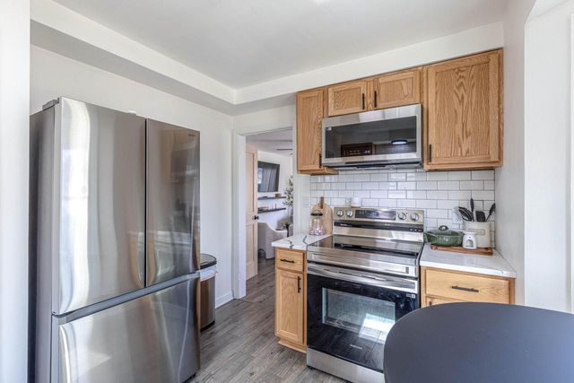 5516 37th AVENUE, Kenosha, WI 53144