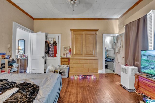 1813 EXETER AVENUE, Bessemer, AL 35020