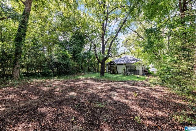 1813 EXETER AVENUE, Bessemer, AL 35020