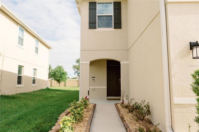 7426 TUSCAN BAY CIRCLE, Wesley Chapel, FL 33545