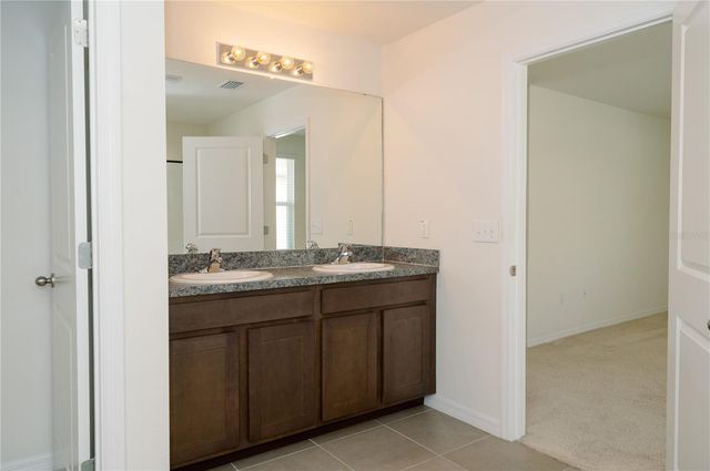 7426 TUSCAN BAY CIRCLE, Wesley Chapel, FL 33545