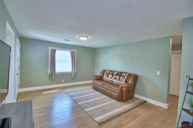 120 MCKEAN STREET, Auburndale, FL 33823