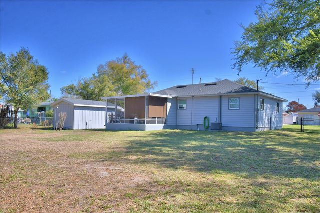 120 MCKEAN STREET, Auburndale, FL 33823