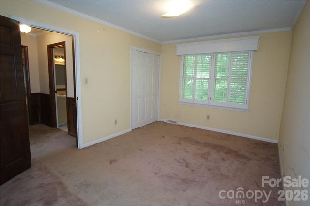 714 Crestmont Drive SE, Concord, NC 28025