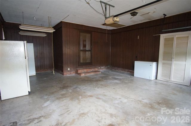 714 Crestmont Drive SE, Concord, NC 28025