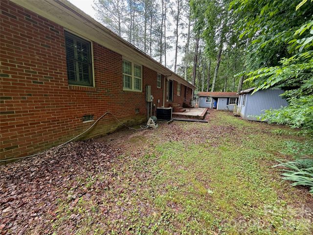 714 Crestmont Drive SE, Concord, NC 28025