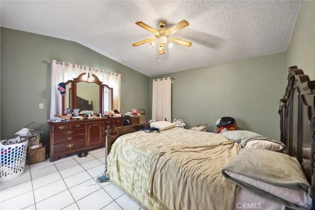 5504 E White Lane, Bakersfield, CA 93307