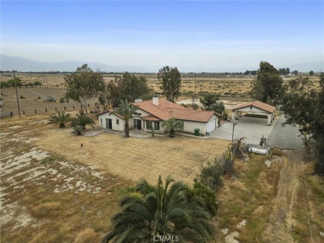 5504 E White Lane, Bakersfield, CA 93307