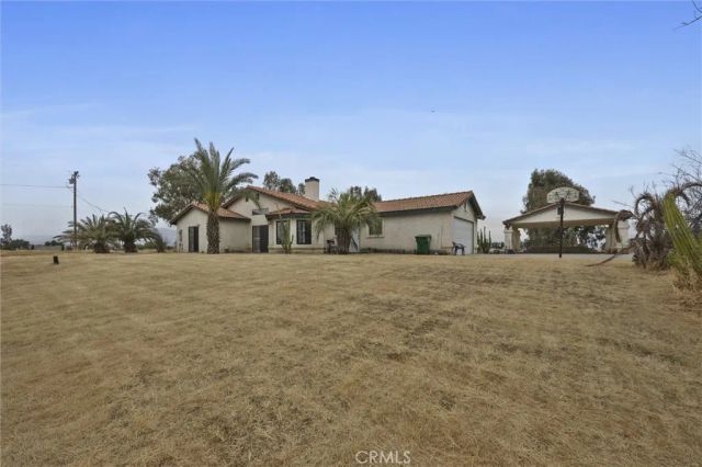 5504 E White Lane, Bakersfield, CA 93307