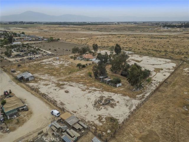5504 E White Lane, Bakersfield, CA 93307