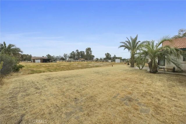 5504 E White Lane, Bakersfield, CA 93307