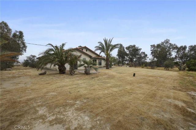 5504 E White Lane, Bakersfield, CA 93307