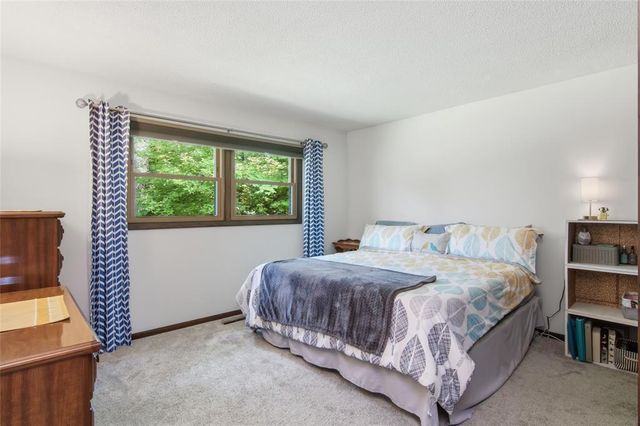 E865 Woodridge Drive, Eau Claire, WI 54701