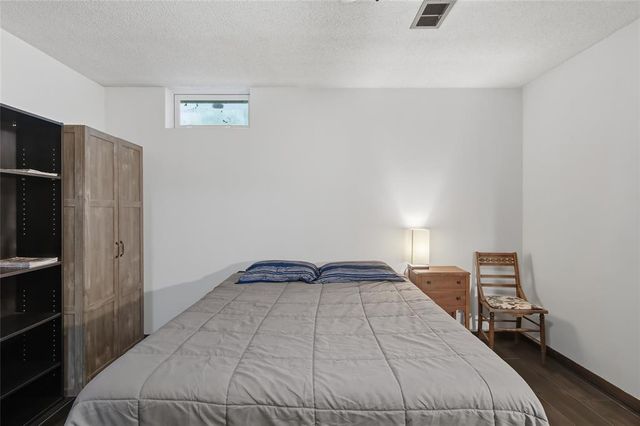 E865 Woodridge Drive, Eau Claire, WI 54701