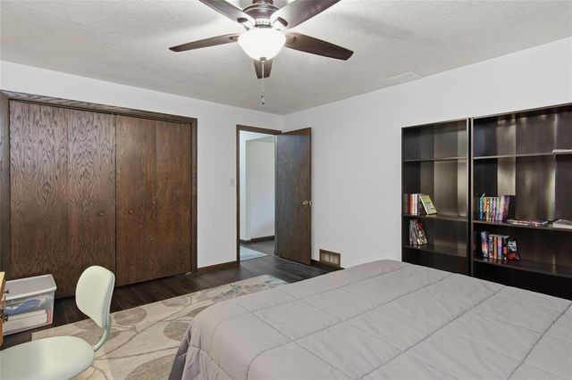 E865 Woodridge Drive, Eau Claire, WI 54701