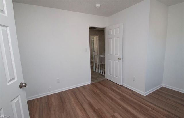 924 Daniel Maloney DR, Virginia Beach, VA 23464