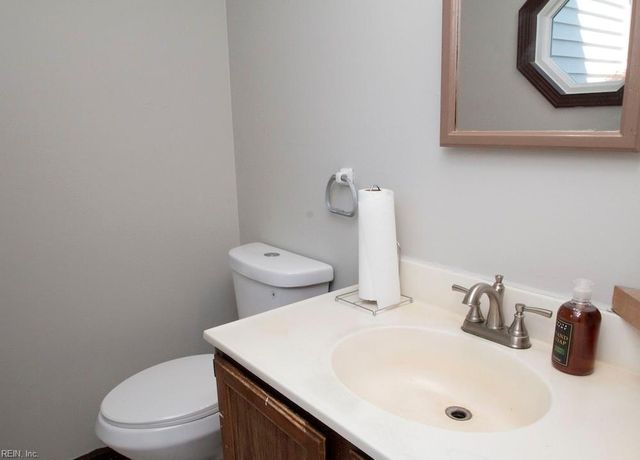 924 Daniel Maloney DR, Virginia Beach, VA 23464