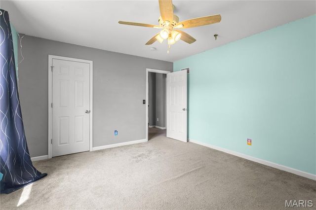 608 Louisbourg Drive, Hillsboro, MO 63050