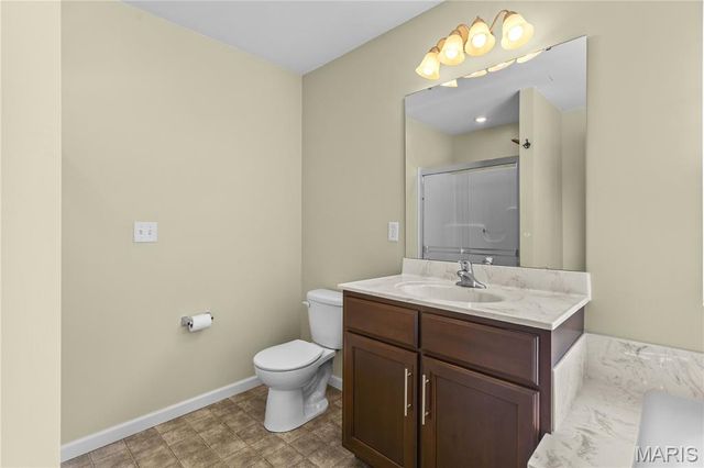 608 Louisbourg Drive, Hillsboro, MO 63050