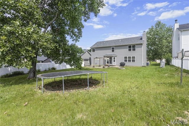 608 Louisbourg Drive, Hillsboro, MO 63050