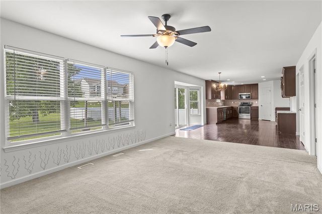 608 Louisbourg Drive, Hillsboro, MO 63050