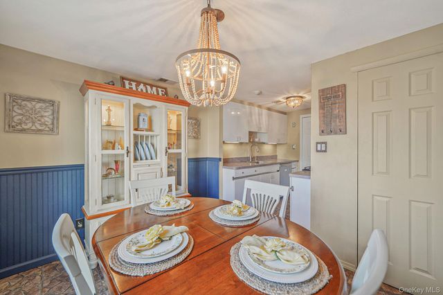 175 Cambridge Drive, Port Jefferson Station, NY 11776