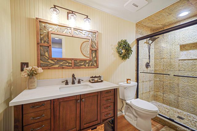 175 Cambridge Drive, Port Jefferson Station, NY 11776