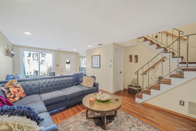 175 Cambridge Drive, Port Jefferson Station, NY 11776