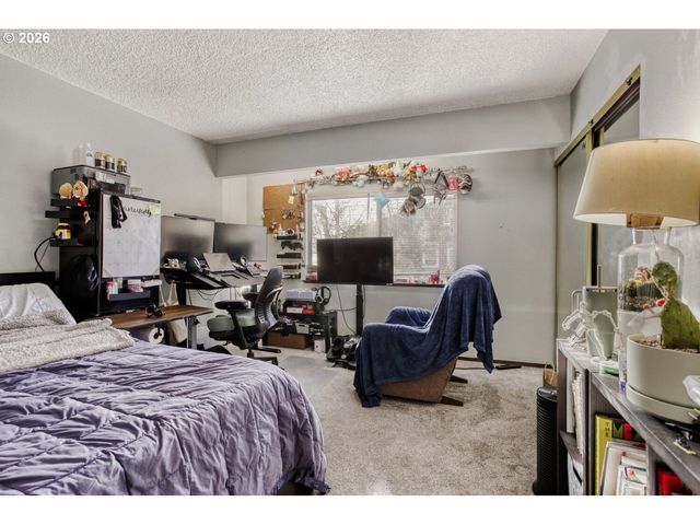 2120 Ne 7TH Ave, Portland, OR 97212