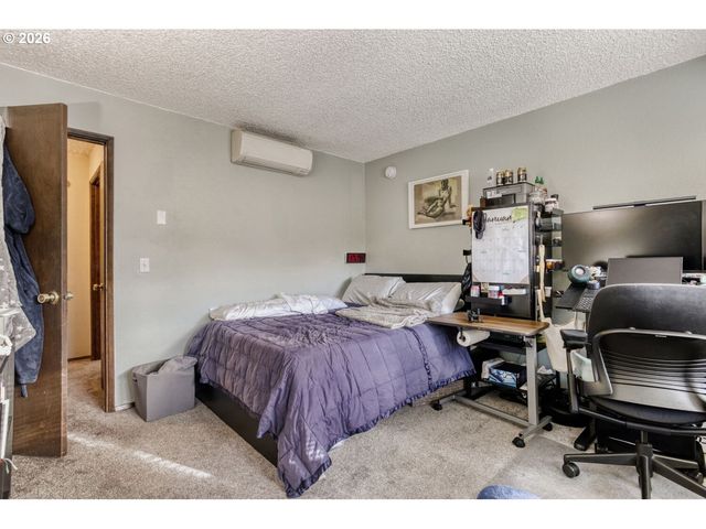 2120 Ne 7TH Ave, Portland, OR 97212