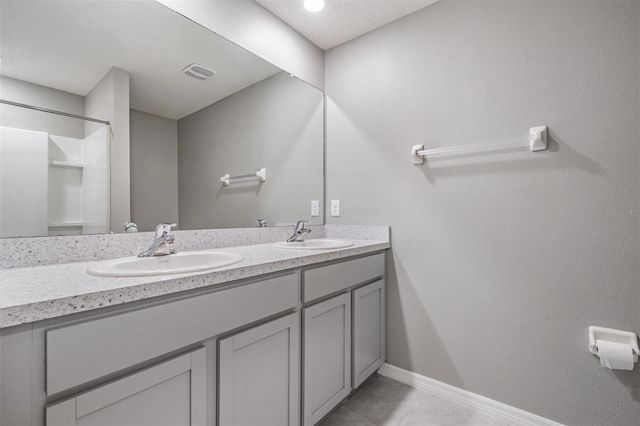 38400 SONNET LANDING AVENUE, Zephyrhills, FL 33540