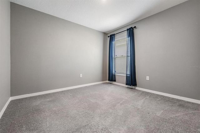 38400 SONNET LANDING AVENUE, Zephyrhills, FL 33540