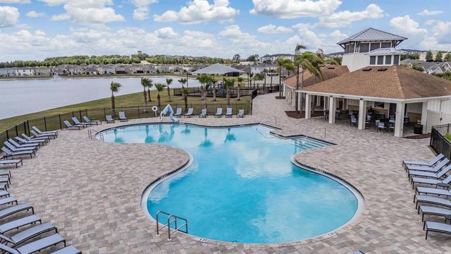 38400 SONNET LANDING AVENUE, Zephyrhills, FL 33540