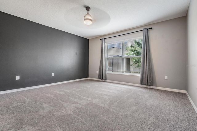 38400 SONNET LANDING AVENUE, Zephyrhills, FL 33540