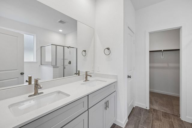 215 Prairie Ridge Lane, Montgomery, TX 77356