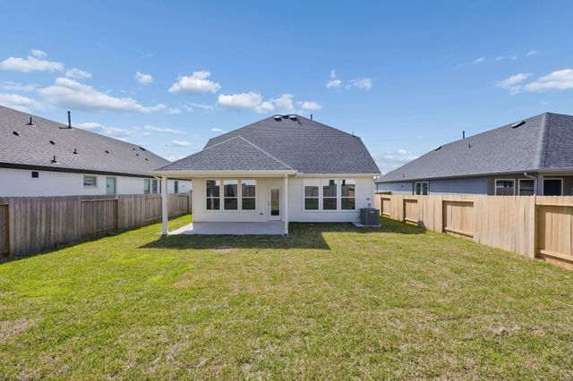 215 Prairie Ridge Lane, Montgomery, TX 77356