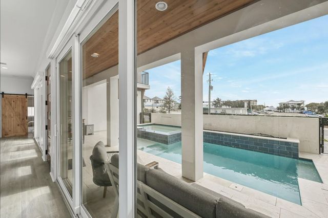 17 Penny Lane, Santa Rosa Beach, FL 32459