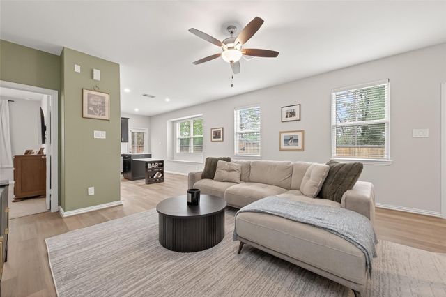 218 Skybranch Court, Conroe, TX 77304