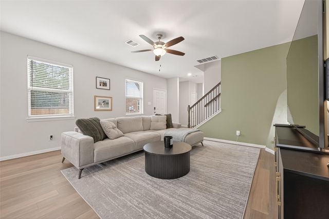 218 Skybranch Court, Conroe, TX 77304