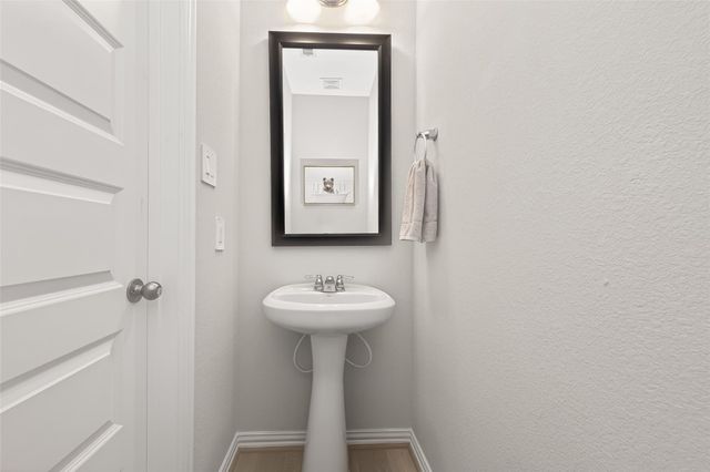 218 Skybranch Court, Conroe, TX 77304