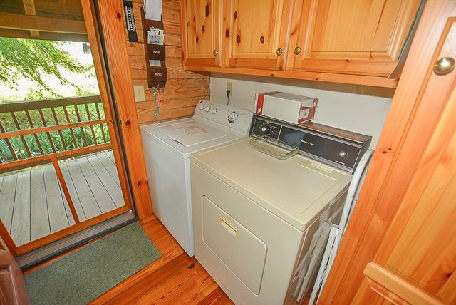 1351 Willow Creek Lane, Sevierville, TN 37876