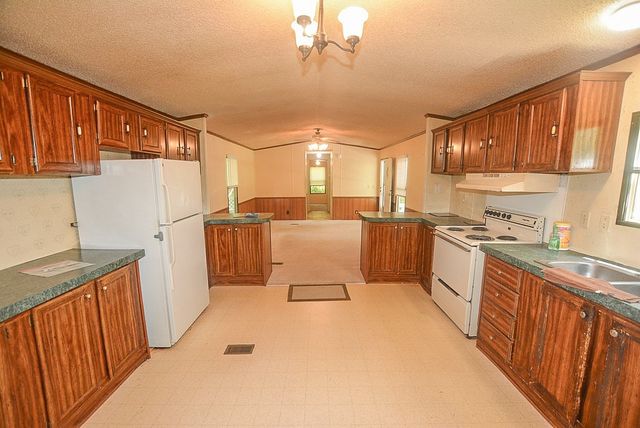 1351 Willow Creek Lane, Sevierville, TN 37876