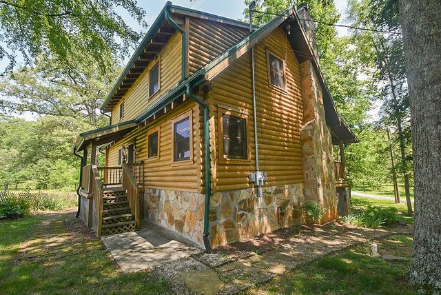 1351 Willow Creek Lane, Sevierville, TN 37876