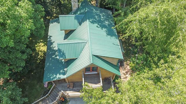 1351 Willow Creek Lane, Sevierville, TN 37876