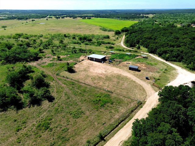 5511 Fm 2127, Bowie, TX 76230