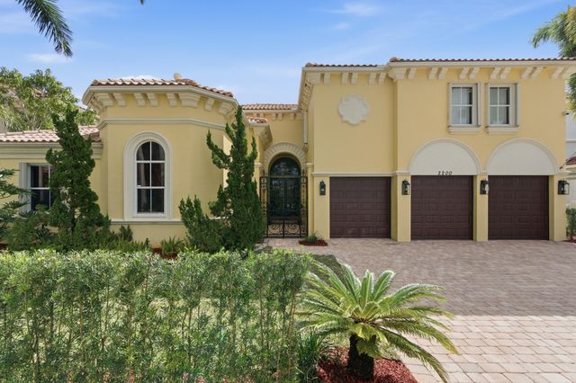 2200 Widener Terrace, Wellington, FL 33414